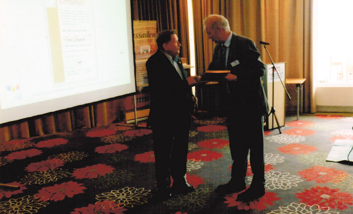 Maler Hameln und Malerarbeiten Hannover mit Balkonsanierung Springe und Betonsanierung Bad Pyrmont