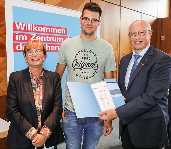 Maler Hameln und Malerarbeiten Hannover mit Balkonsanierung Springe und Betonsanierung Bad Pyrmont