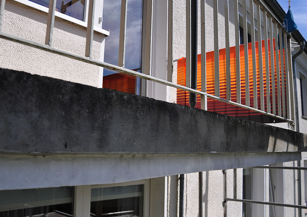 Maler Hameln und Malerarbeiten Hannover mit Balkonsanierung Springe und Betonsanierung Bad Pyrmont