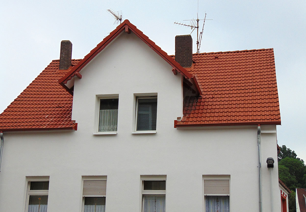 Maler Hameln und Malerarbeiten Hannover mit Balkonsanierung Springe und Betonsanierung Bad Pyrmont