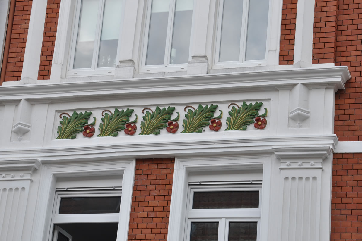 Maler Hameln und Malerarbeiten Hannover mit Balkonsanierung Springe und Betonsanierung Bad Pyrmont