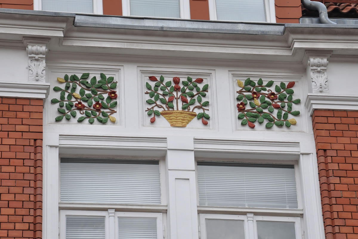 Maler Hameln und Malerarbeiten Hannover mit Balkonsanierung Springe und Betonsanierung Bad Pyrmont