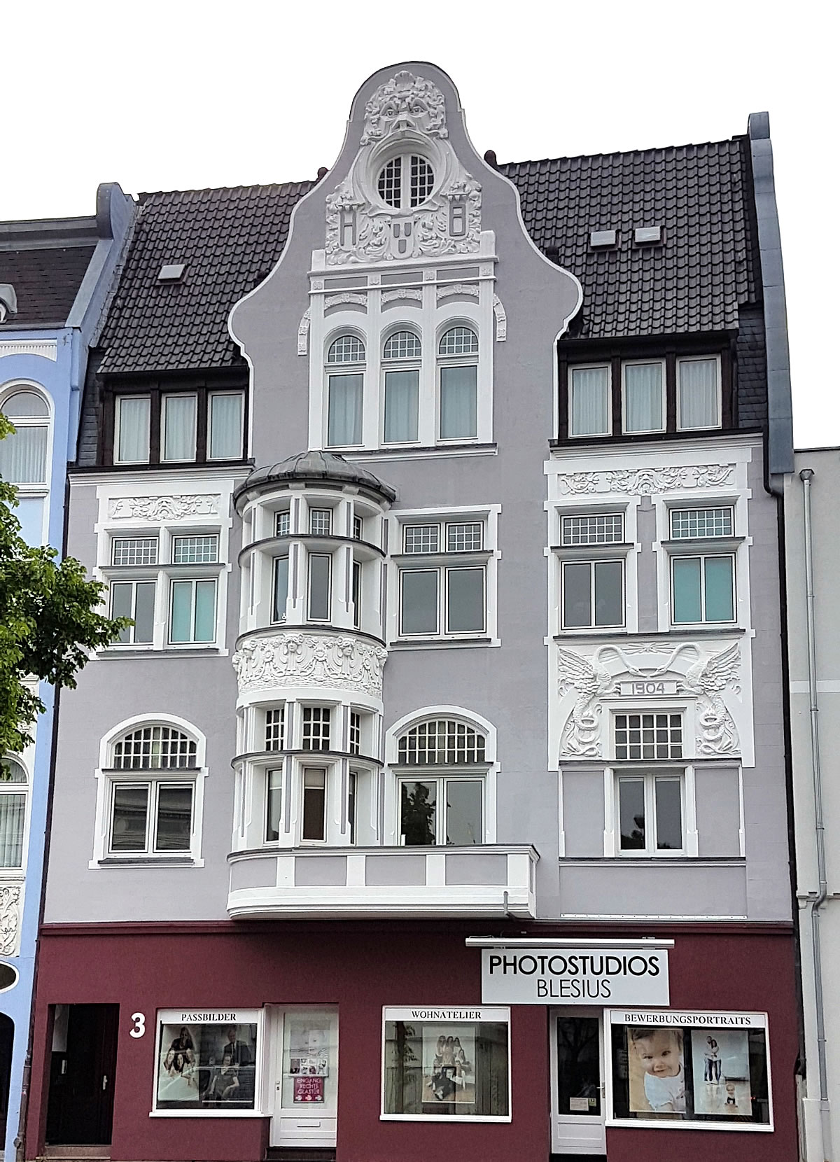 Maler Hameln und Malerarbeiten Hannover mit Balkonsanierung Springe und Betonsanierung Bad Pyrmont