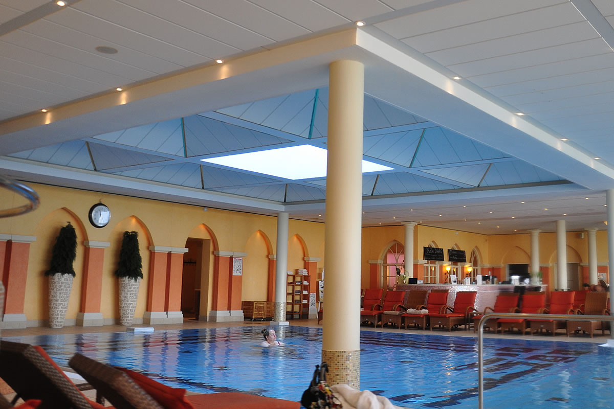 Maler Hameln und Malerarbeiten Hannover mit Balkonsanierung Springe und Betonsanierung Bad Pyrmont