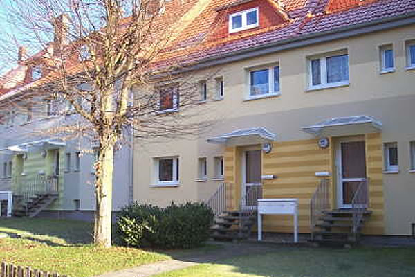 Maler Hameln und Malerarbeiten Hannover mit Balkonsanierung Springe und Betonsanierung Bad Pyrmont